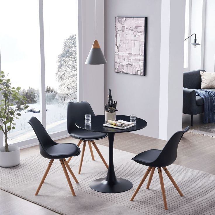 DIning table/centre table